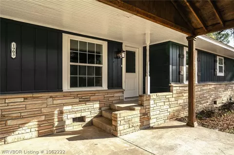1903 Hendricks Blvd, Fort Smith, AR 72903 photo 3