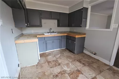 3319 S Gary St, Fort Smith, AR 72903 photo 5
