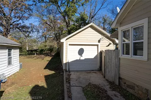 2213 S R St, Fort Smith, AR 72901 photo 22