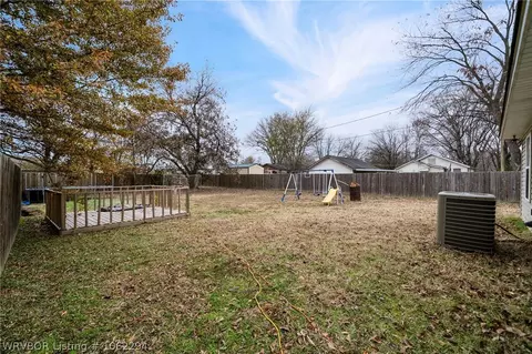 2916 N High St, Fort Smith, AR 72904 photo 7