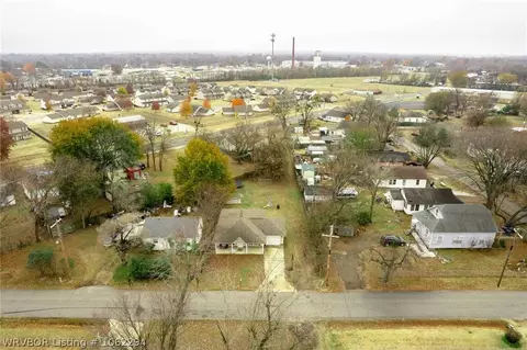 2916 N High St, Fort Smith, AR 72904 photo 23