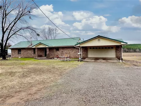 111091 S 4710 Rd, Muldrow, OK 74948