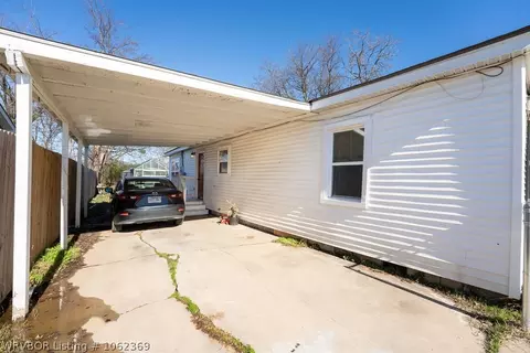 4625 Johnson St, Fort Smith, AR 72904 photo 4