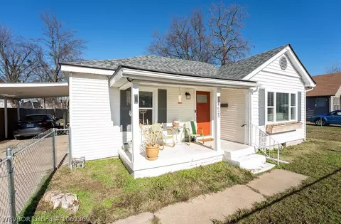 4625 Johnson St, Fort Smith, AR 72904 photo 2