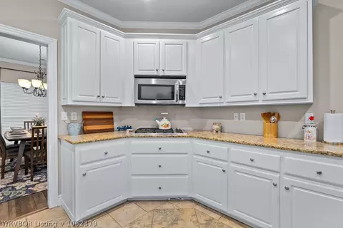 1706 Copper Ridge Dr, Fort Smith, AR 72916 photo 9