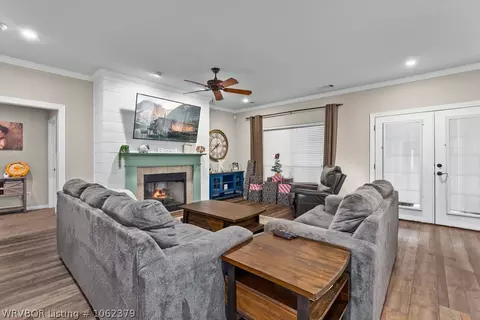 1706 Copper Ridge Dr, Fort Smith, AR 72916 photo 3