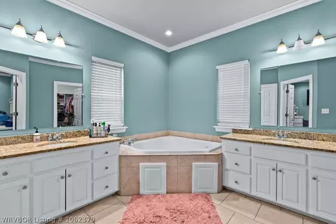 1706 Copper Ridge Dr, Fort Smith, AR 72916 photo 24