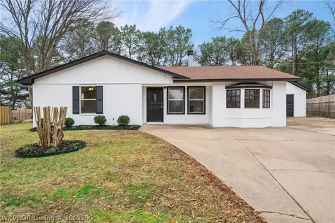 1405 14th Cir, Barling, AR 72923