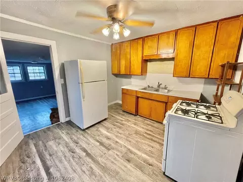 4936 Speer St, Fort Smith, AR 72904 photo 2