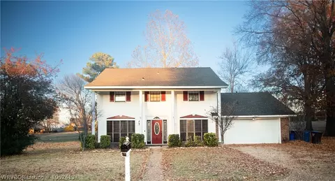 9809 Jenny Lind Rd, Fort Smith, AR 72908