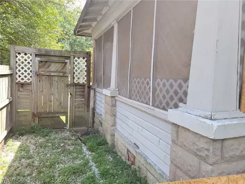609 N 21 St, Fort Smith, AR 72904 photo 3