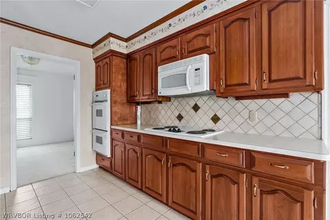 1418 Southridge Ln, Fort Smith, AR 72908 photo 12