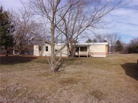 306 Crumpler St, Altus, AR 72821 photo 1