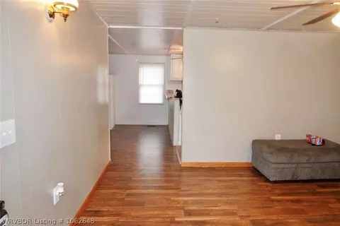 8929 Horseshoe Loop, Hackett, AR 72937 photo 6