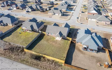 306 Caseys Ct, Lavaca, AR 72941 photo 32
