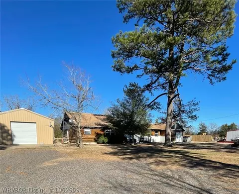 154 Polk Road 614, Mena, AR 71953