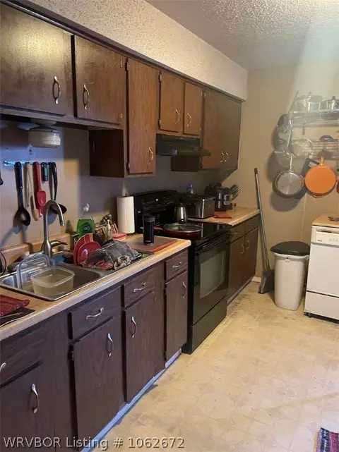 100 Rowe Ave, Pocola, OK 74902 photo 8