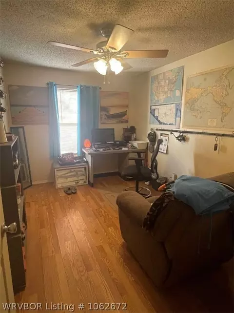 100 Rowe Ave, Pocola, OK 74902 photo 16