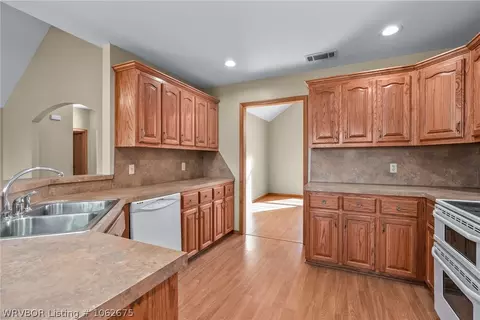 836 Hendrix Rd, Greenwood, AR 72936 photo 11