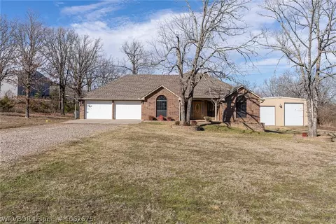 836 Hendrix Rd, Greenwood, AR 72936 photo 2