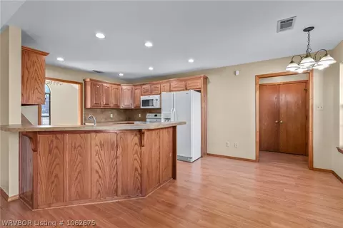 836 Hendrix Rd, Greenwood, AR 72936 photo 10