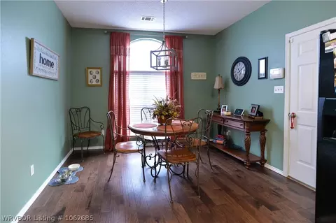 9804 Bridgeford Rd, Fort Smith, AR 72908 photo 6