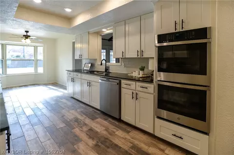7816 Dover Cir, Fort Smith, AR 72903 photo 5