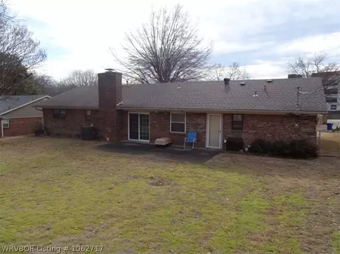 6811 Riviera Dr, Fort Smith, AR 72903 photo 3