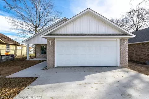 2312 N 32nd St, Fort Smith, AR 72904