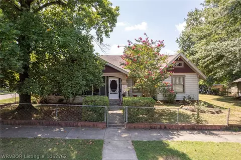 2120 N K St, Fort Smith, AR 72901