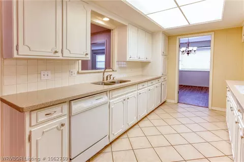 2511 S 70th St, Fort Smith, AR 72903 photo 9