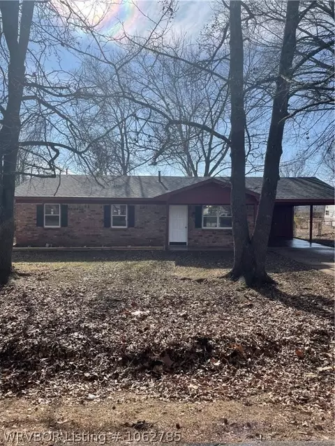 2011 Barbara Ln, Lavaca, AR 72941 photo 1