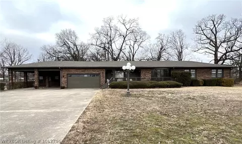 215 Ray Fine Blvd, Roland, OK 74954
