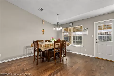 308 Chateau Dr, Fort Smith, AR 72908 photo 9