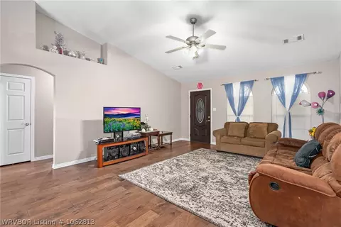 308 Chateau Dr, Fort Smith, AR 72908 photo 5