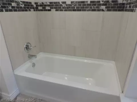 10 Carthage Cir, Fort Smith, AR 72901 photo 10