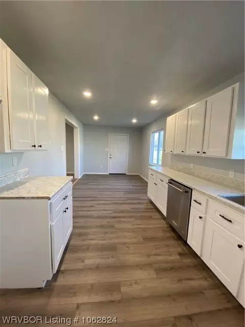 414 Broadway St, Huntington, AR 72940 photo 5