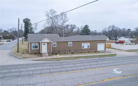 2630 Phoenix Ave, Fort Smith, AR 72901 photo 1