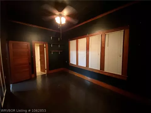 517 Jefferson Ave, Midland, AR 72945 photo 16