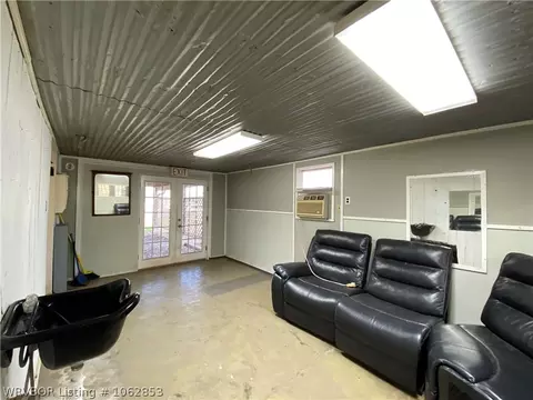 517 Jefferson Ave, Midland, AR 72945 photo 31