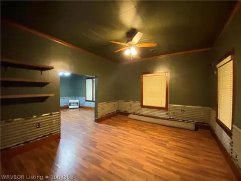 517 Jefferson Ave, Midland, AR 72945 photo 7