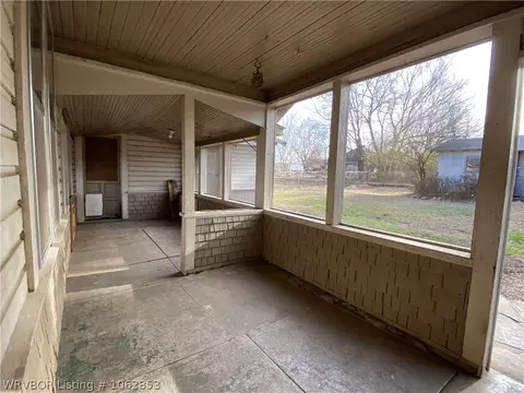 517 Jefferson Ave, Midland, AR 72945 photo 32