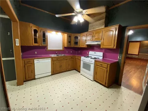 517 Jefferson Ave, Midland, AR 72945 photo 26