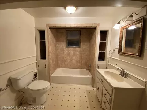 517 Jefferson Ave, Midland, AR 72945 photo 12