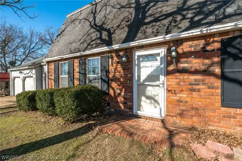 500 Cliff Dr, Gans, OK 74936 photo 3