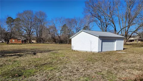 607 Fern St, Greenwood, AR 72936