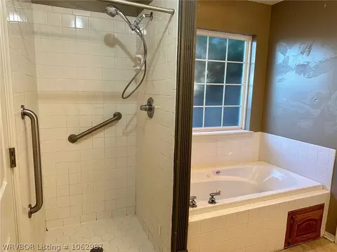 400 Village Dr, Lavaca, AR 72941 photo 17
