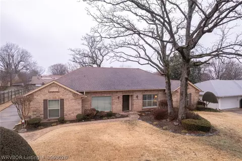 2116 Warwick Pl, Fort Smith, AR 72903 photo 4