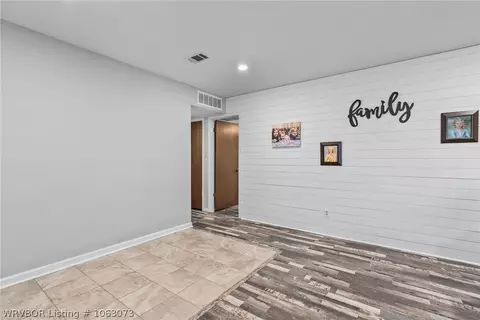 11921 Donahoe Bnd, Fort Smith, AR 72916 photo 17