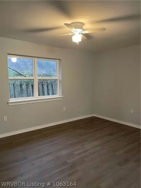 205 Brown St, Paris, AR 72855 photo 9